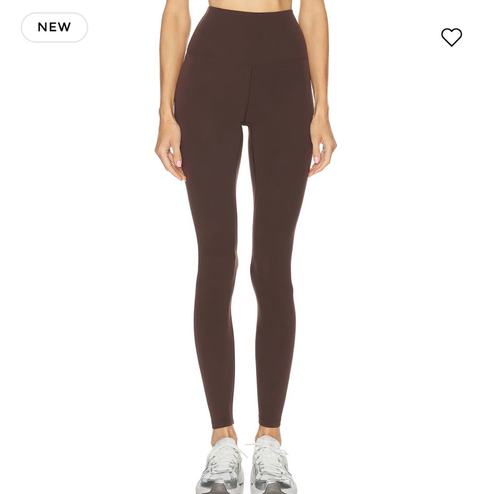 YEAR OF OURS
Studio Everyday Legging